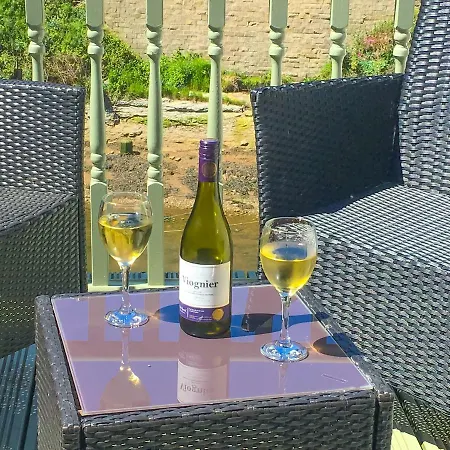 Ravenscraig House Holiday home *
